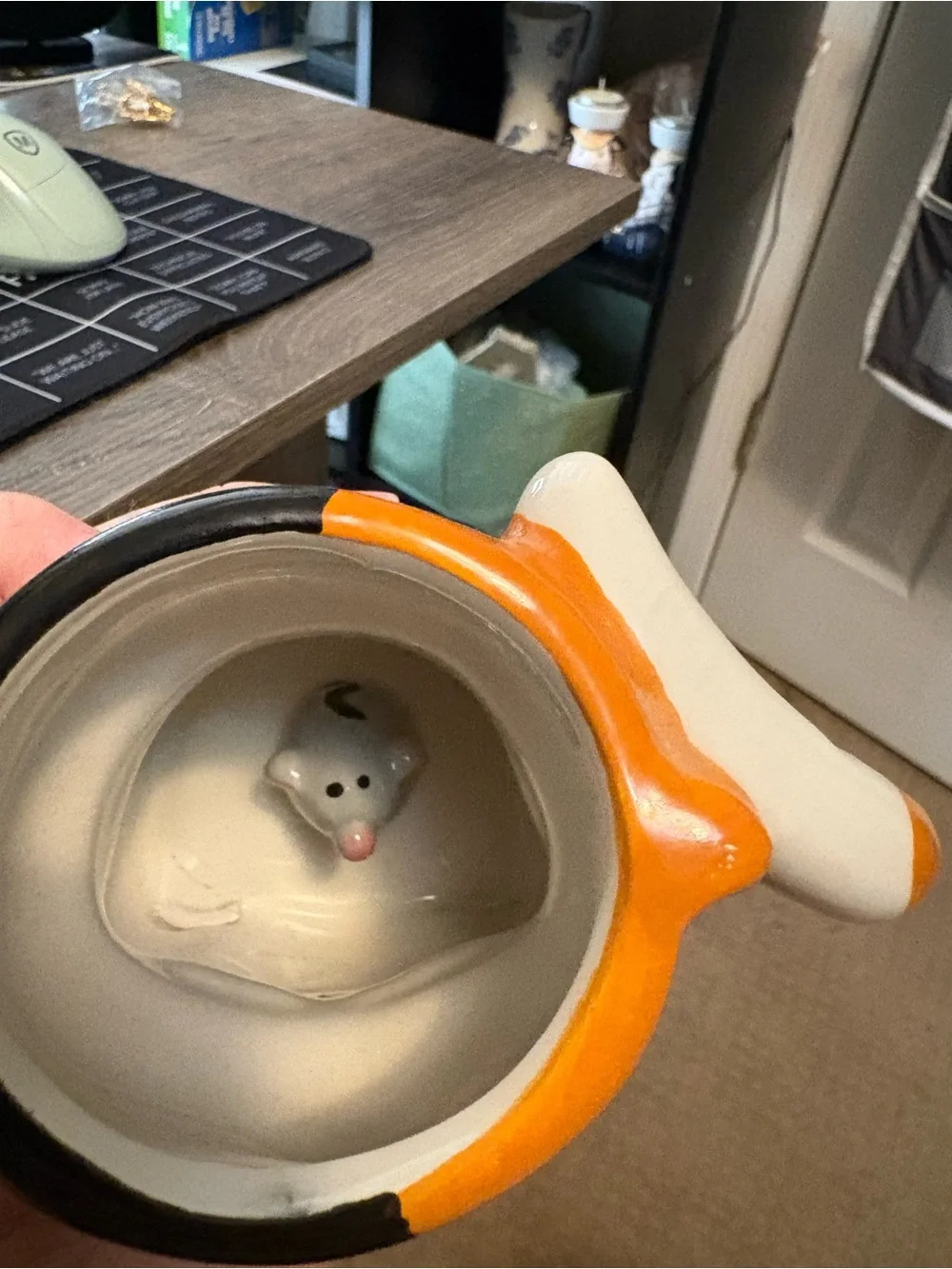 Pier 1 Calico Cat Ceramic mug in Orange, Black, White